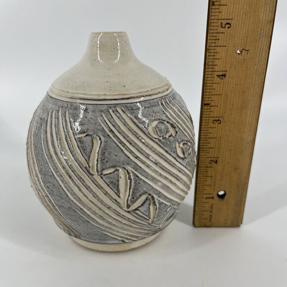 Vintage Stoneware Ceramic Studio Art Pottery Glazed Carved Bud Vase Signed - Picture 13 of 14
